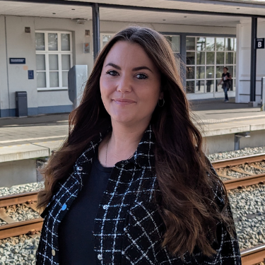 Sheila Facius 120x120 1 2